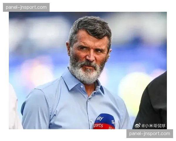 镜头记录:马竞主帅西蒙尼在场边不断比划,指挥防线在区域与盯人间切换 镜头记录:马竞主帅西蒙尼在场边不断比划,指挥防线在区域与盯人间切换